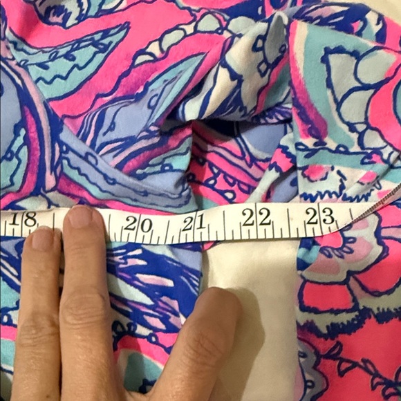 Lilly Pulitzer Pink and Blue Mermaids Call Neon Long Sleeve Top NEW XL 14 16 NWT - Picture 6 of 6